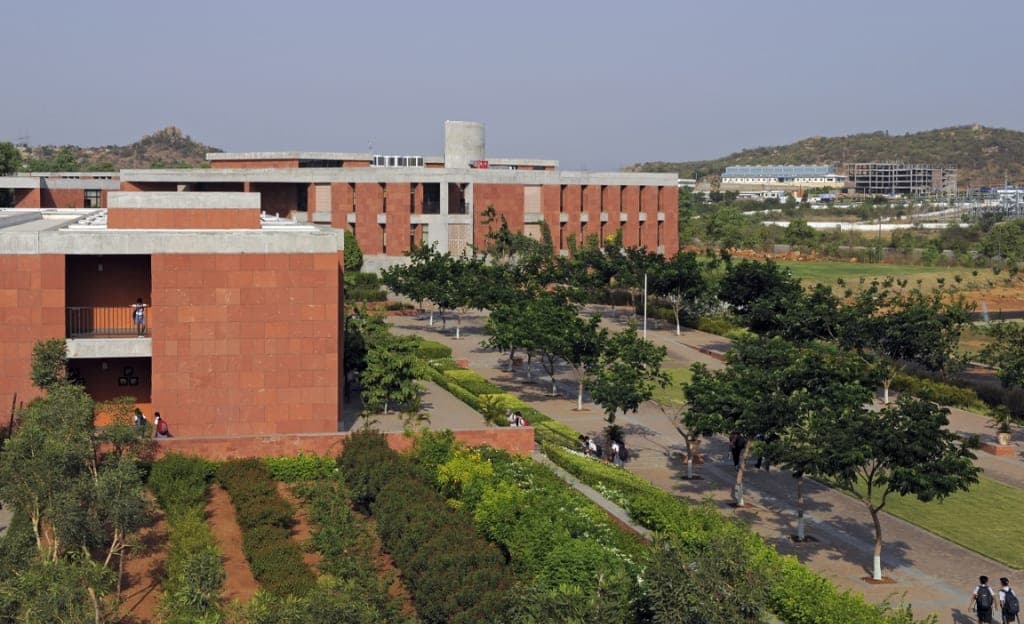 Aga Khan Academy image 1