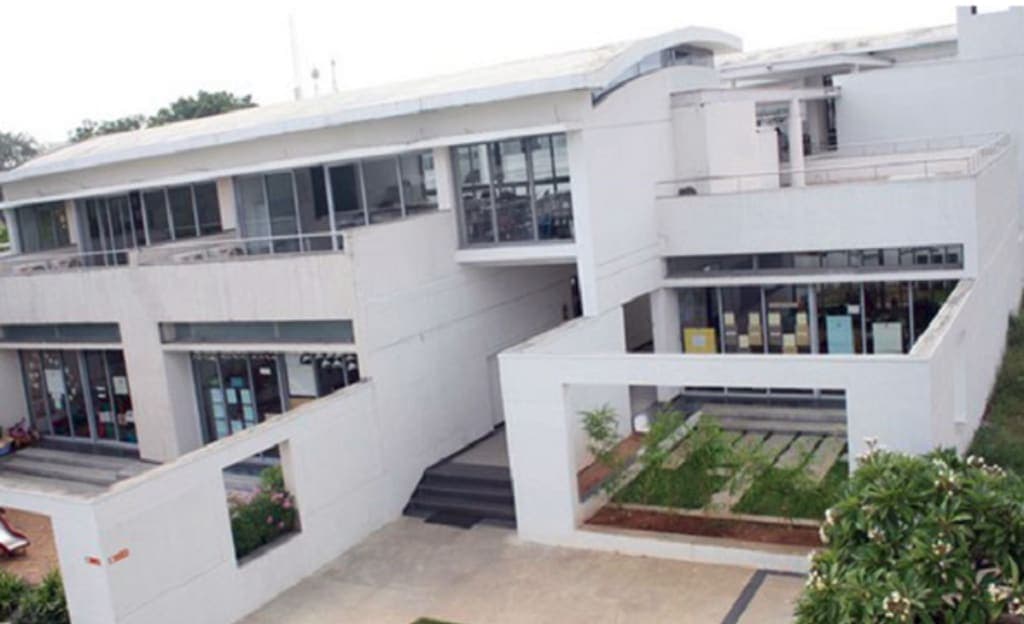 Sreenidhi International School image 1