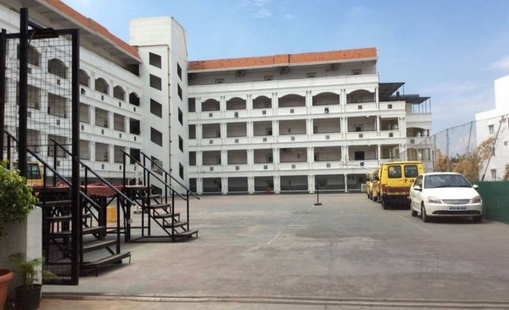 Meridian School Bnjaraa Hills image 2