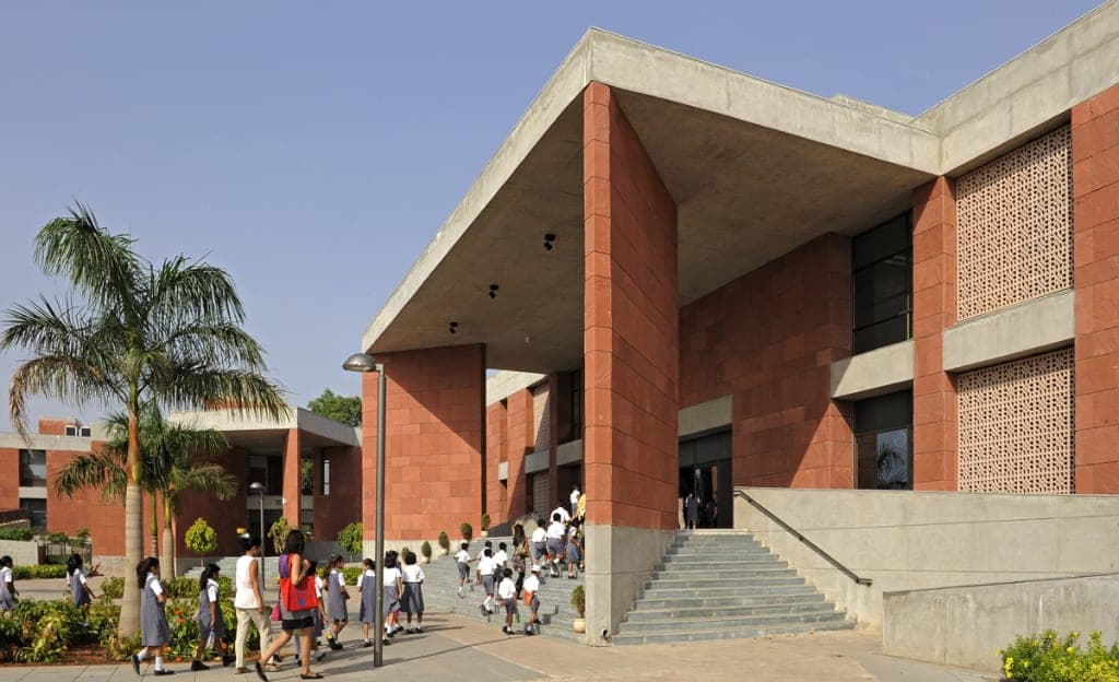 Aga Khan Academy image 2
