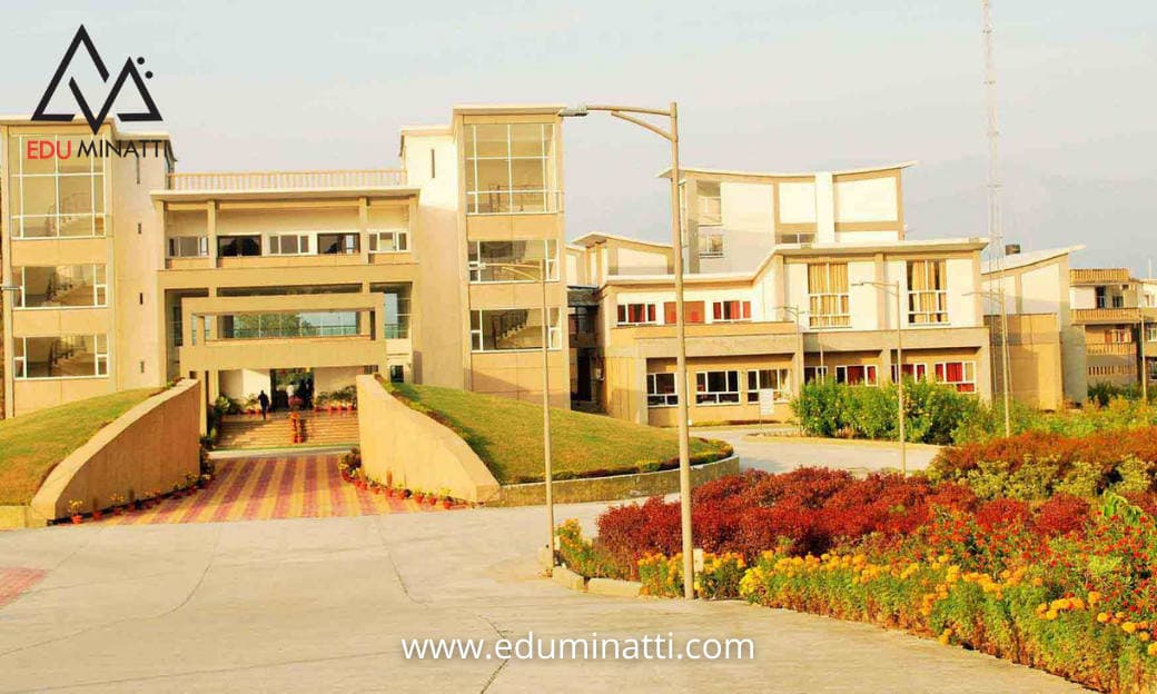 Shri Ram Centennial School image 1