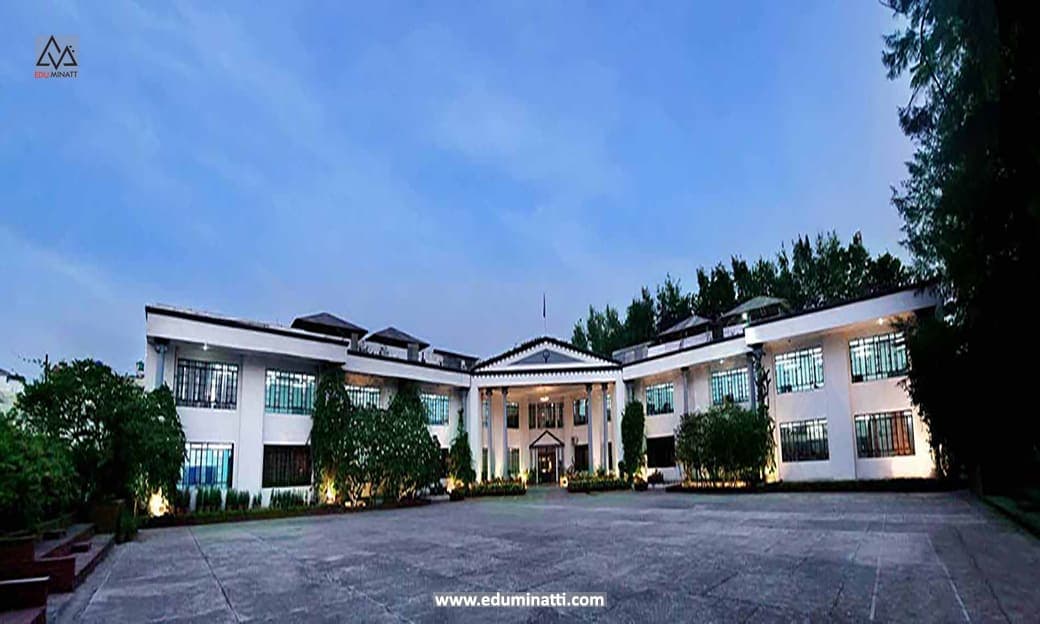 The Asian School image 1