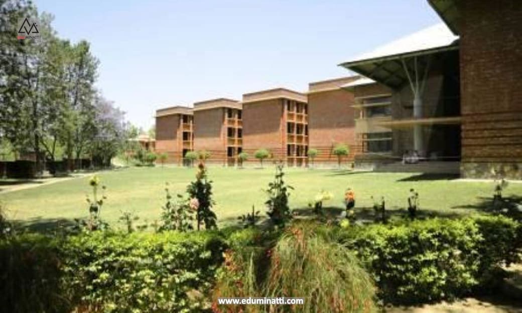 Hopetown Girls' School image 3