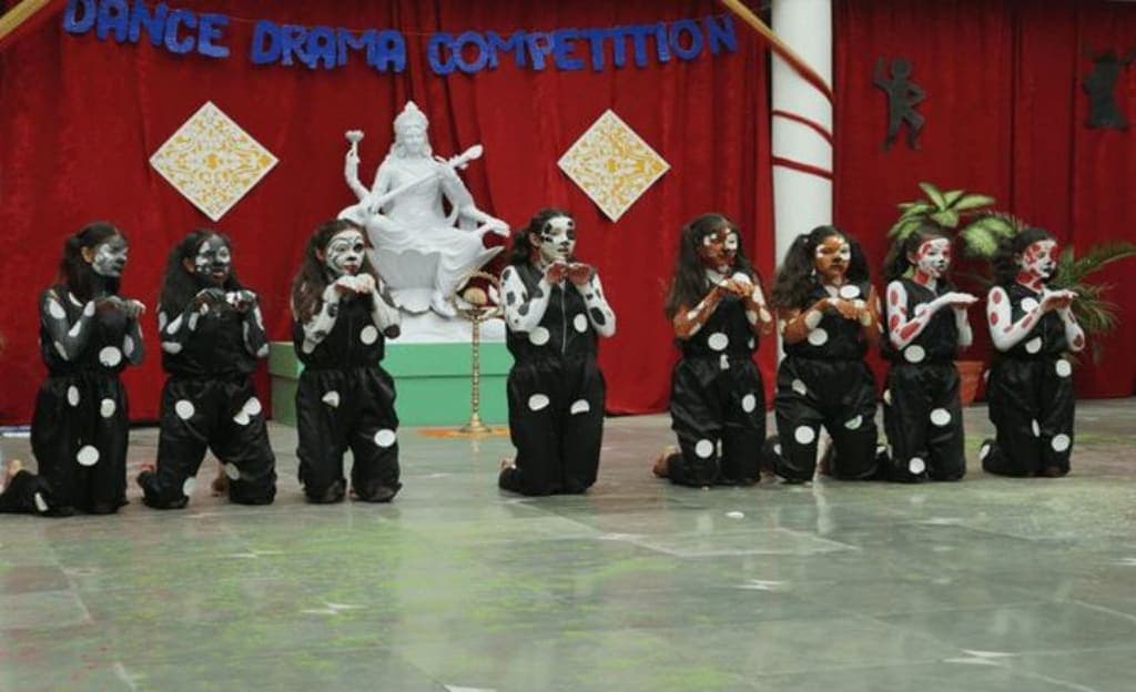 Him Jyoti School image 4