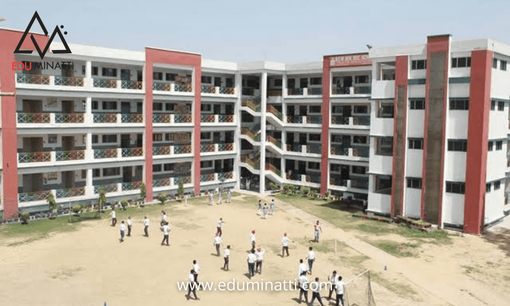 Bcm School image 1